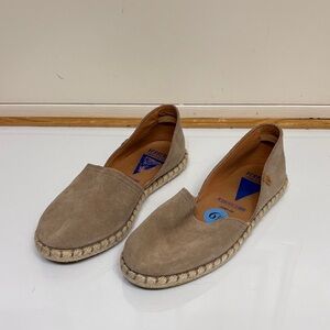 Verbenas Women’s  Tan Espadrilles